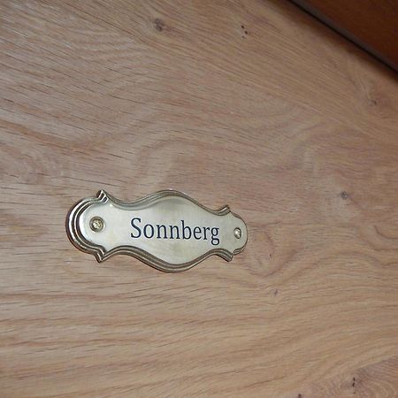 Hotel Weingut Familie Bauer Grossriedenthal Pokoj fotografie