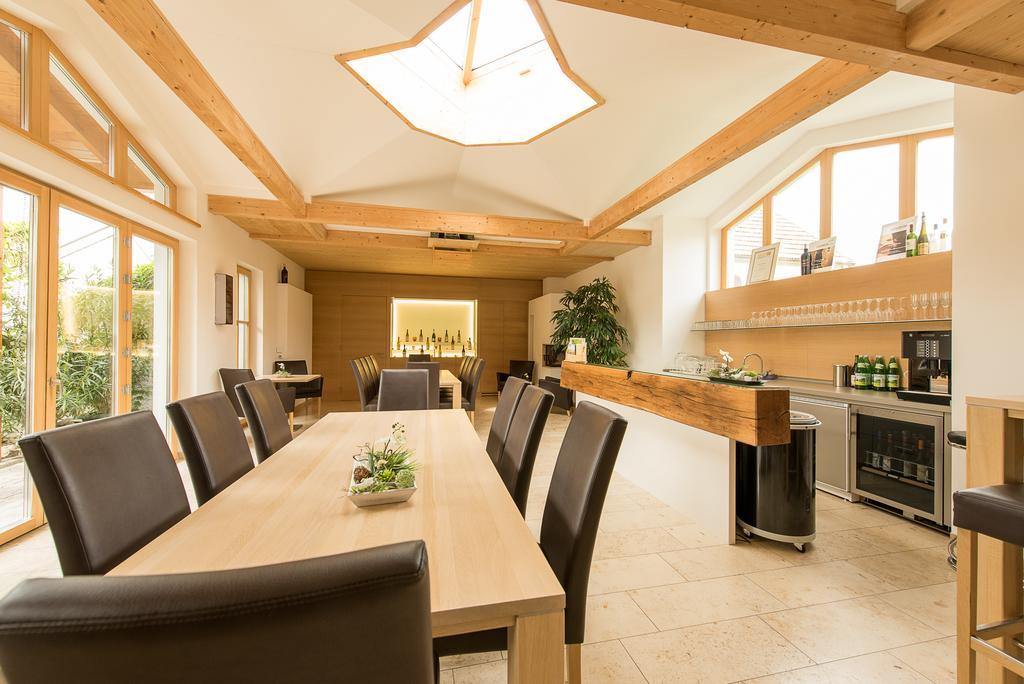 Hotel Weingut Familie Bauer Grossriedenthal Exteriér fotografie